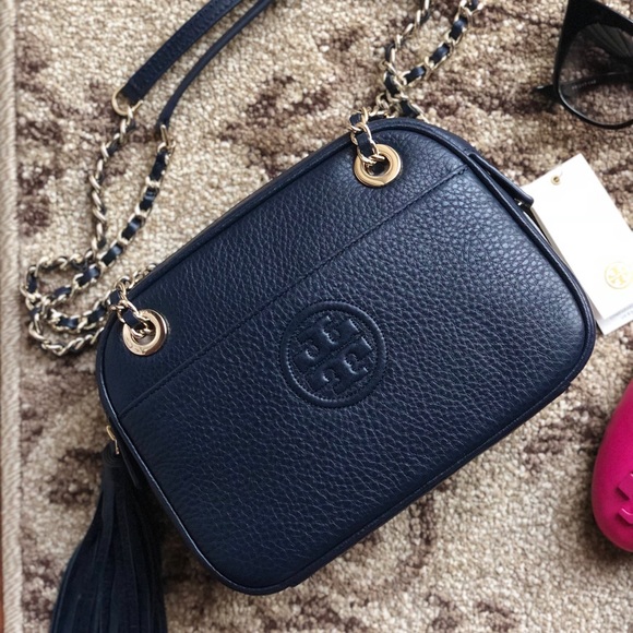 Tory Burch Bombe crossbody w/ chain - Picture 2 of 6